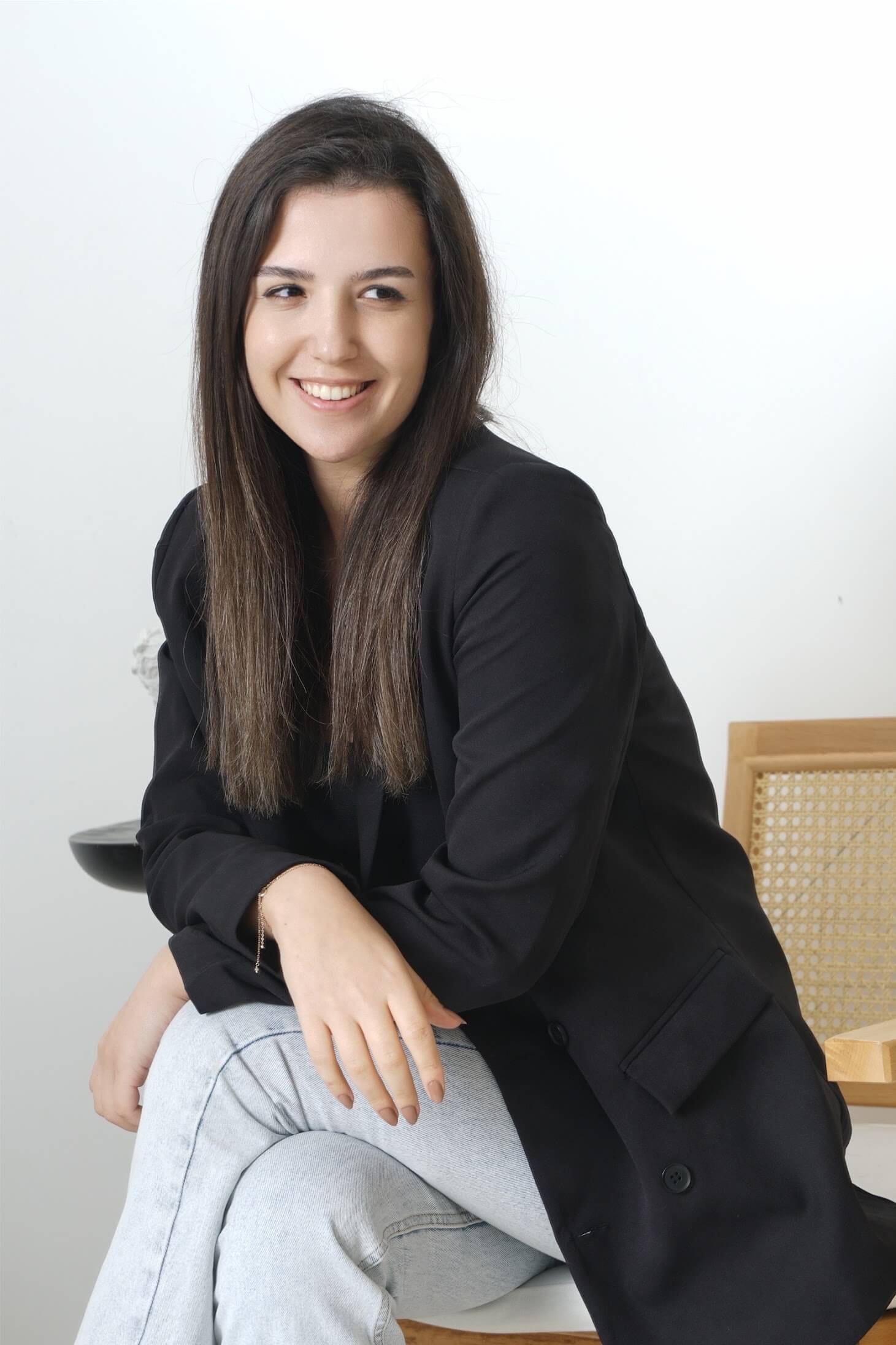 Merve Ürey Aksay Hakkında Bilgi
